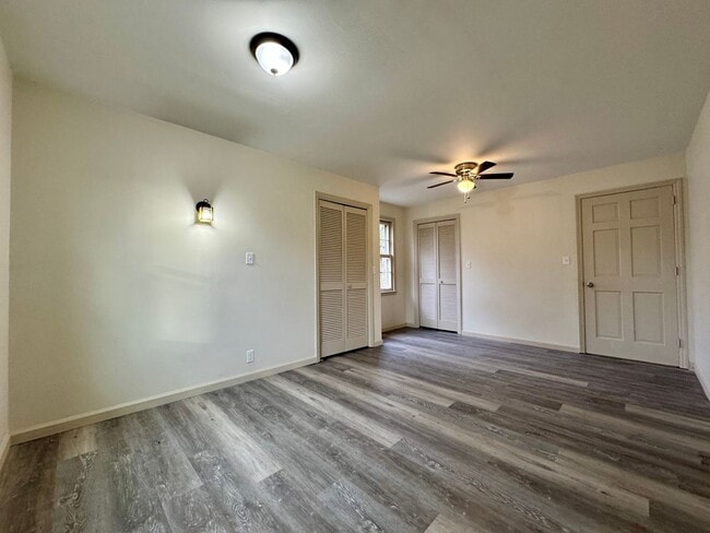 Building Photo - 1820 Tunnel Blvd