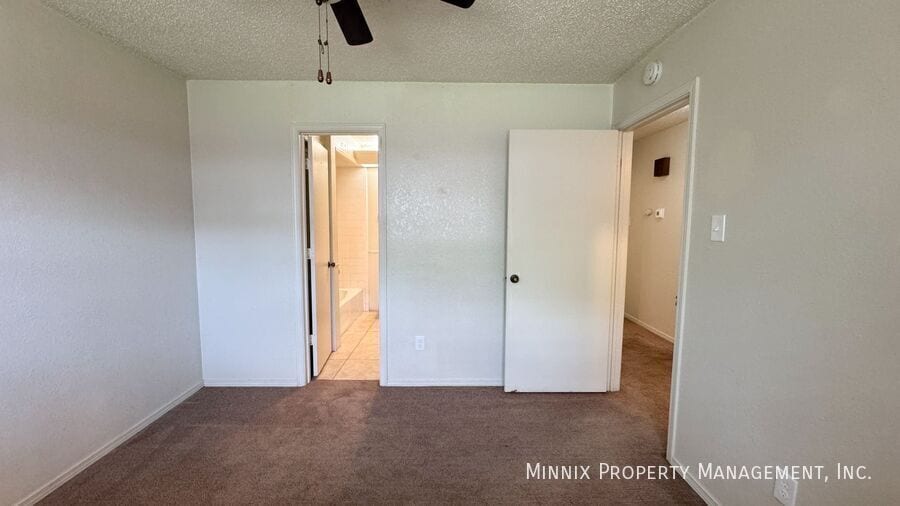 Building Photo - 4427 75th Dr