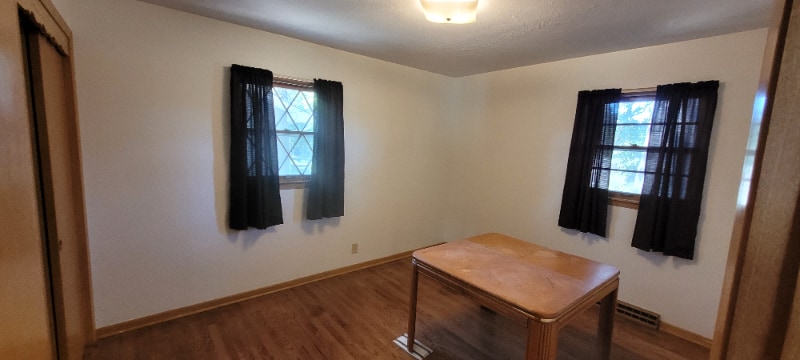 Building Photo - 7602 Parker St