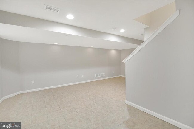 Building Photo - 3600 Jacob Stout Rd