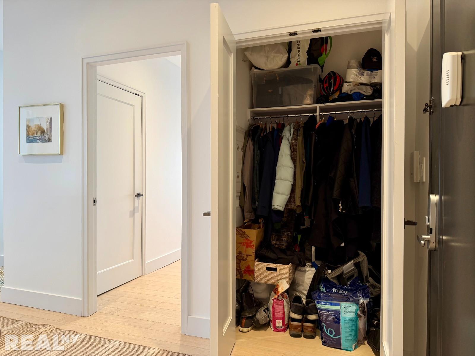 Building Photo - 30 Morningside Dr