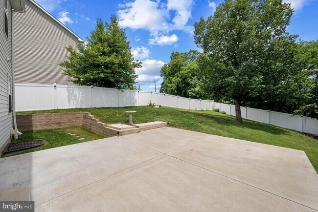 Building Photo - 5707 Lowell St