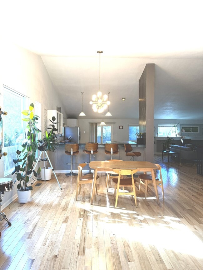 Building Photo - 2190 W 135th Ave