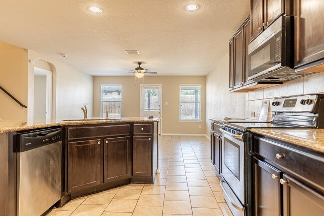 Building Photo - 1411 Frio Eagle