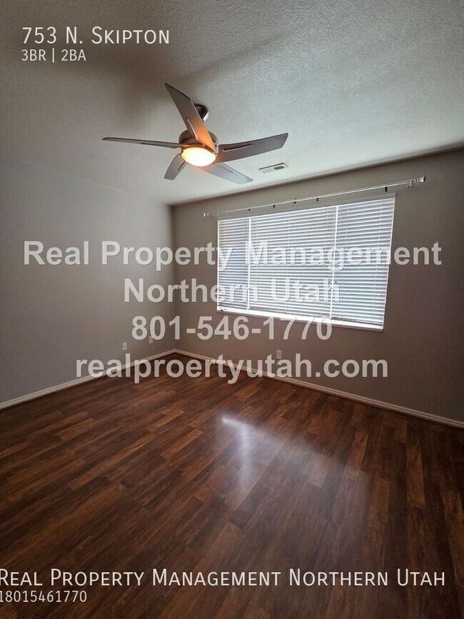 Building Photo - 753 N. Skipton-