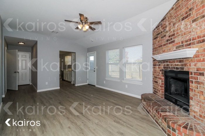 Building Photo - 5005 Capulin Ln