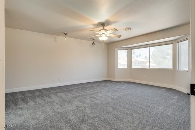 Building Photo - 3913 Diamond Ridge St