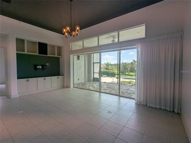 Building Photo - 1139 N Hunt Club Dr