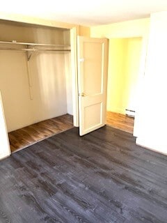 Building Photo - 3 bedofrd st bath