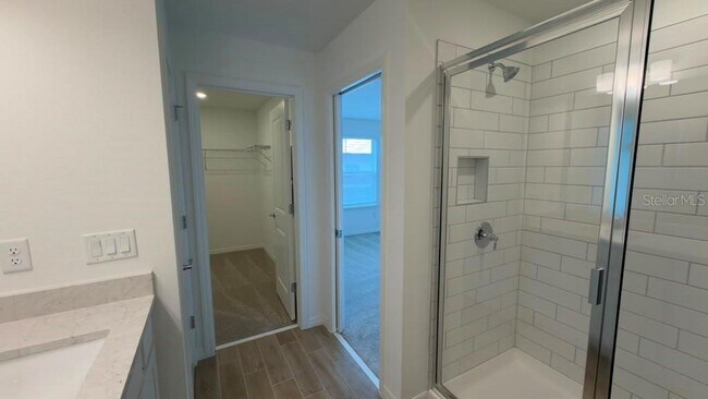 Building Photo - 4568 ORCHARD VIEW Aly