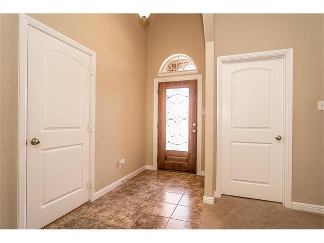Building Photo - 1405 Nightingale Dr