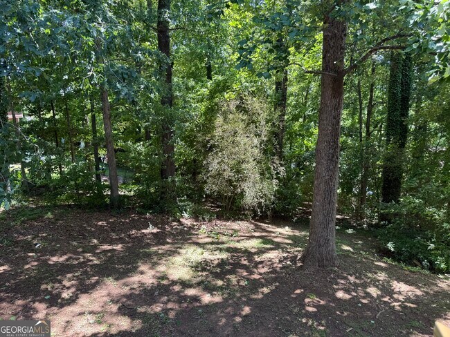 Building Photo - 3707 John Carrol Dr