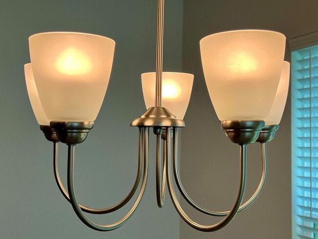 Building Photo - 4008 Flatiron Dr