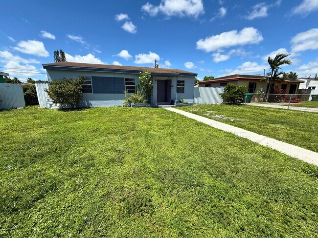 Building Photo - 15330 NW 31st Ave