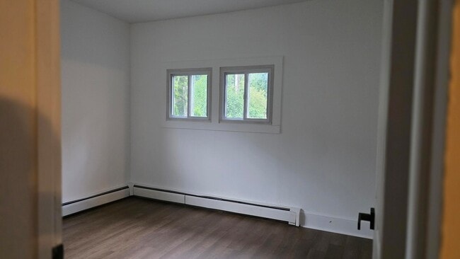 Building Photo - 1220 Weingartner Rd