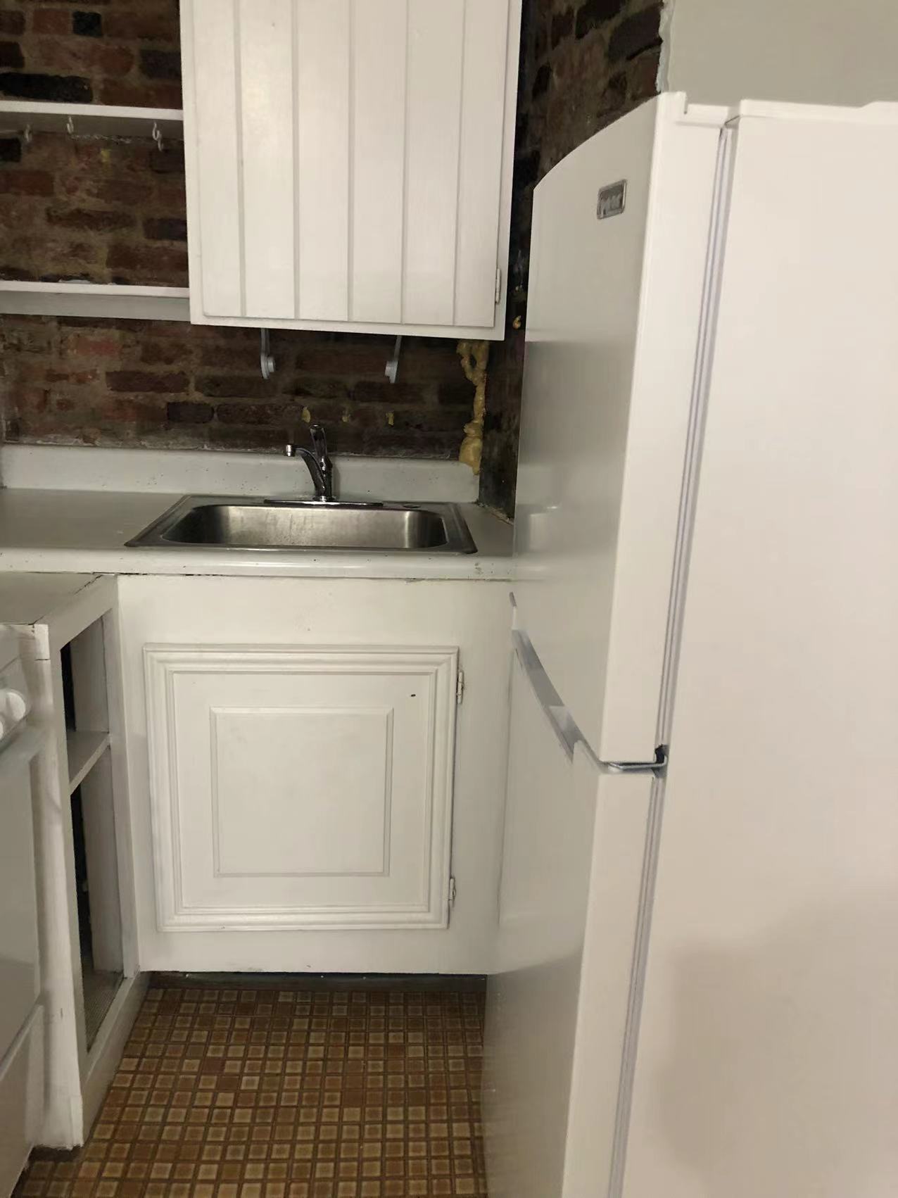 Building Photo - 72 Kilmarnock St