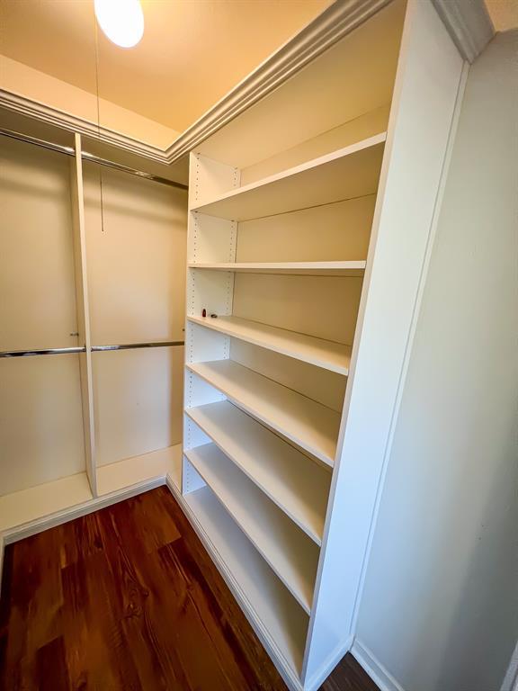 Building Photo - 8519 Shenandoah Dr