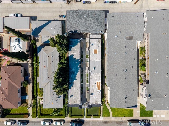 Building Photo - 1051 Western Ave