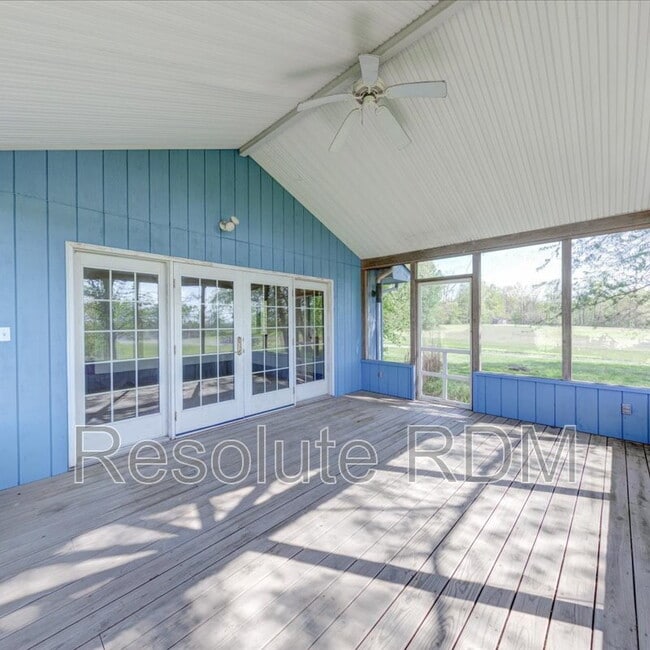 Building Photo - 12001 E 300 S