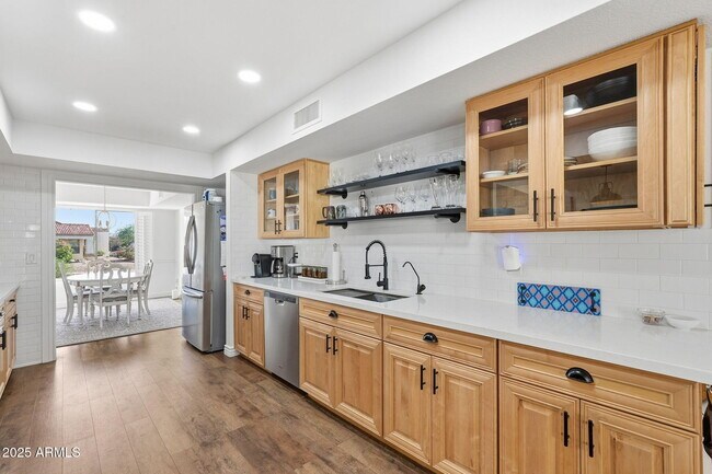 Building Photo - 3850 E Mountain Sky Ave