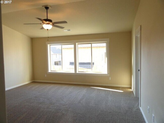 Building Photo - 19083 Windmill Dr