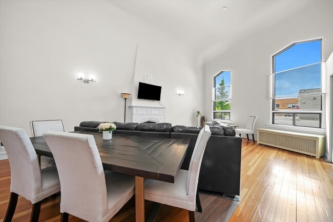 Building Photo - 30 Lawton Rd