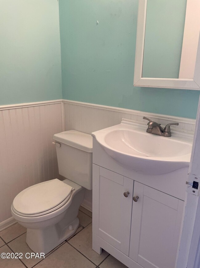 Building Photo - 1510 Clay Ave