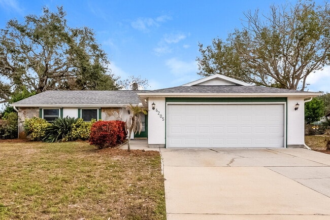 Building Photo - 6205 37th Ave W