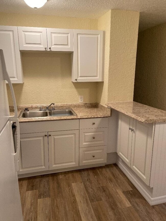 Building Photo - MOVE IN SPECIAL   House for Rent - St Pete...