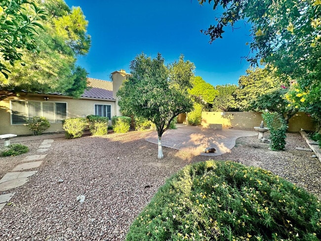 Building Photo - 9071 E Caribbean Ln