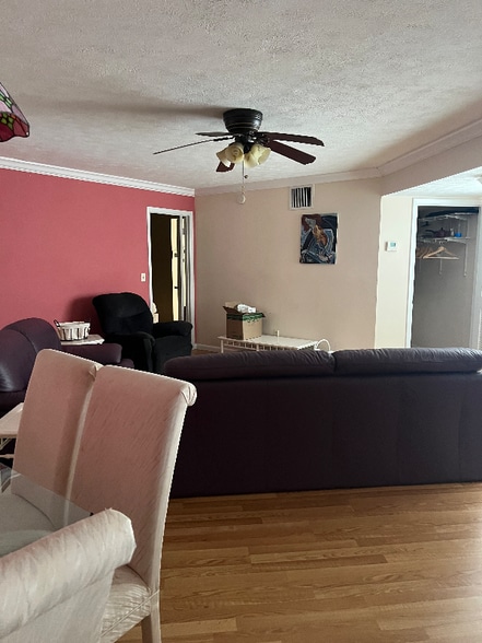 Building Photo - 3248 SE Aster Ln