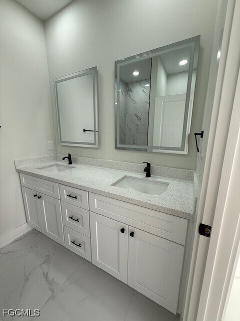 Building Photo - 640 Central St E