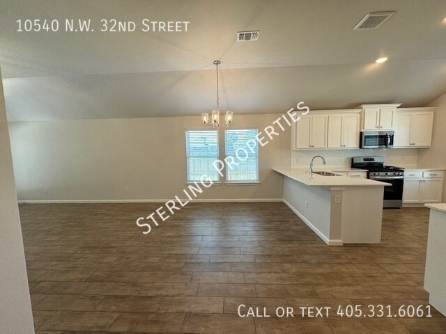Building Photo - 10540 NW 32nd St