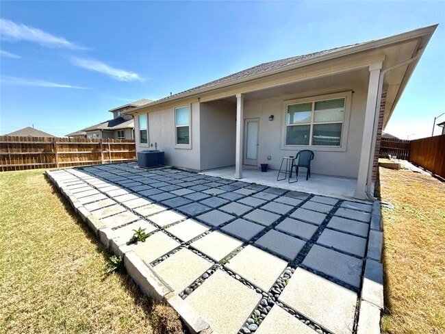 Building Photo - 17217 Bassano Ave