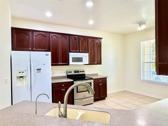 Building Photo - 3174 Grasmere View Pkwy N
