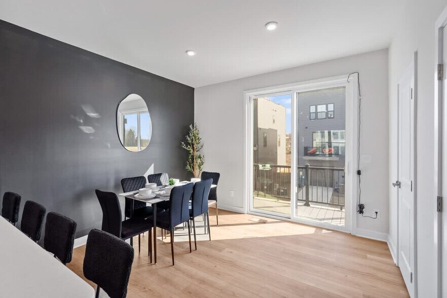 Building Photo - 3131 Coquina Ln