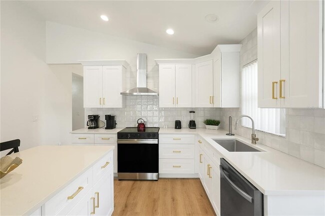 Building Photo - 203 Lake Davenport Estates Dr
