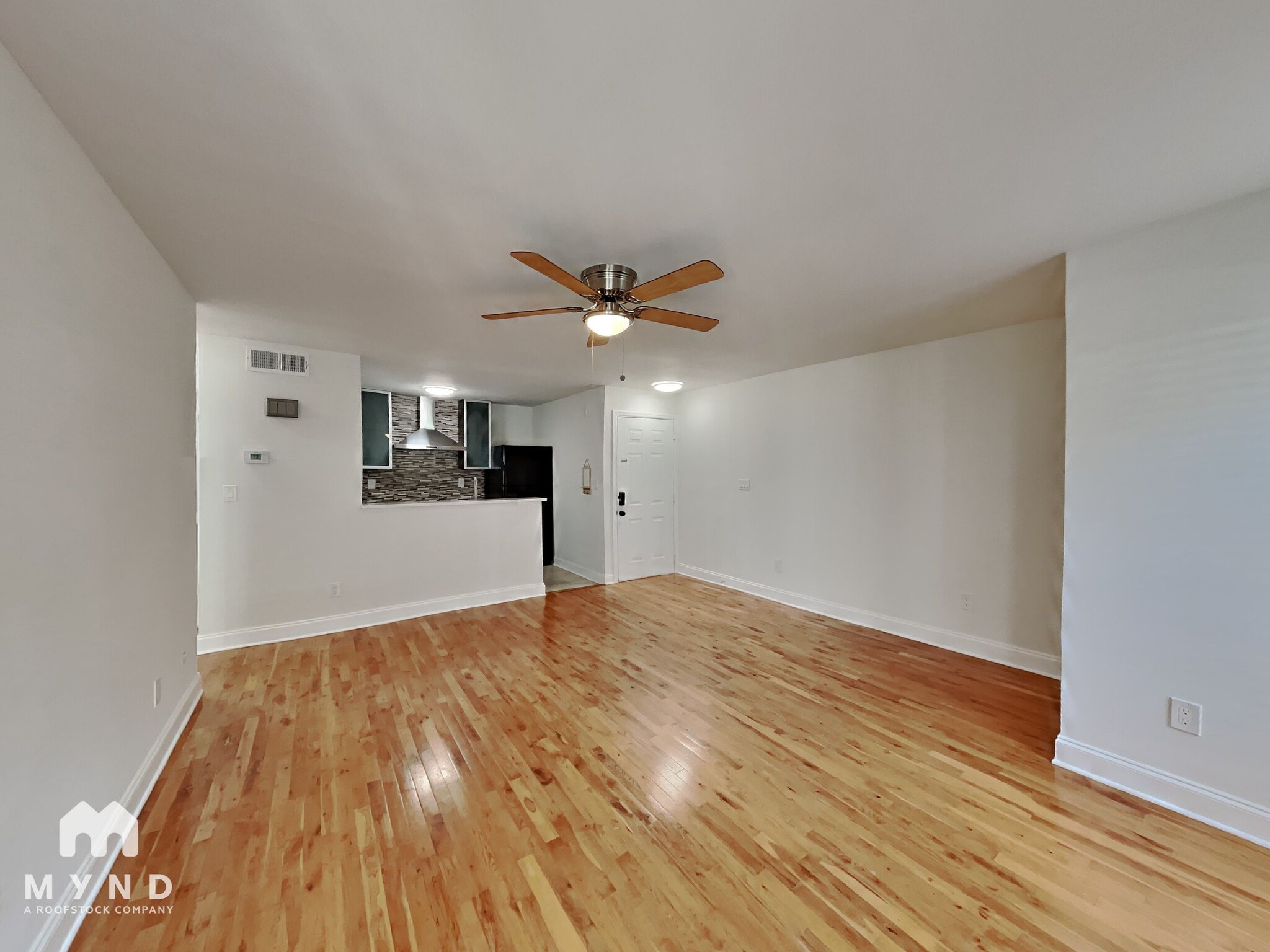 Building Photo - 417 Granville Ct