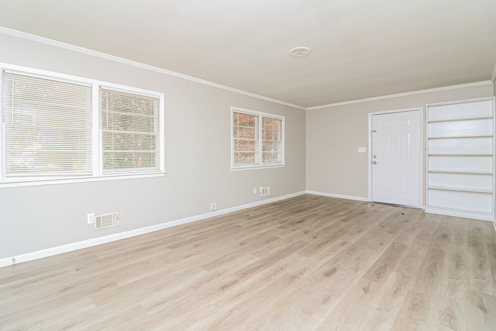 Building Photo - 3149 Beech Dr