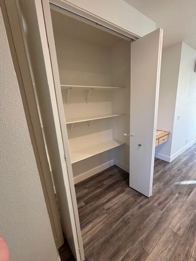 Building Photo - 1758 Thea Ave