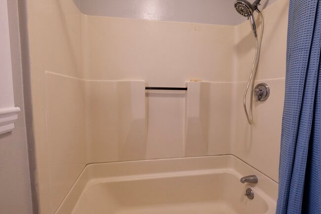 Building Photo - 26 Cleveland St