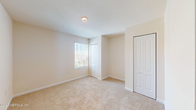 Building Photo - 67 Oarsman Xing Dr