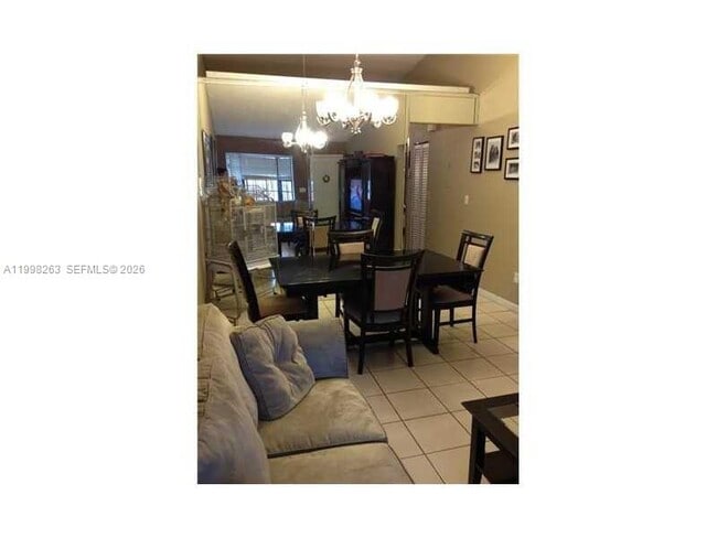 Building Photo - 11449 NW 89th Ct