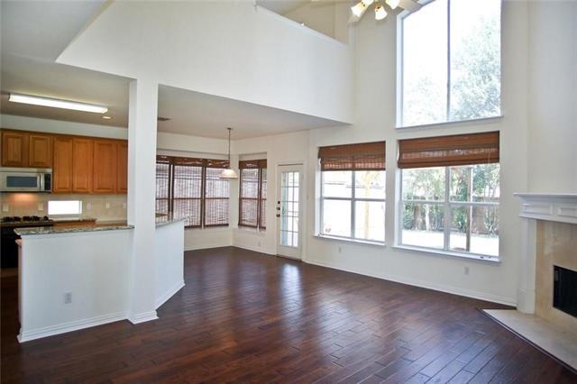 Building Photo - 4551 Hawkhurst Dr