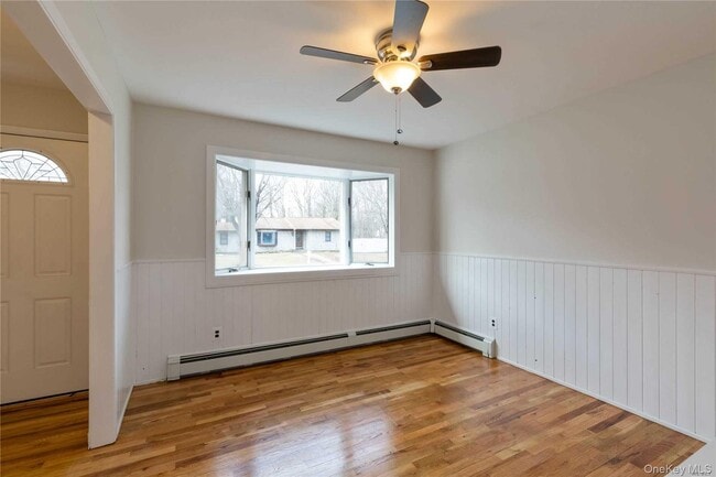 Building Photo - 5 Ashland St