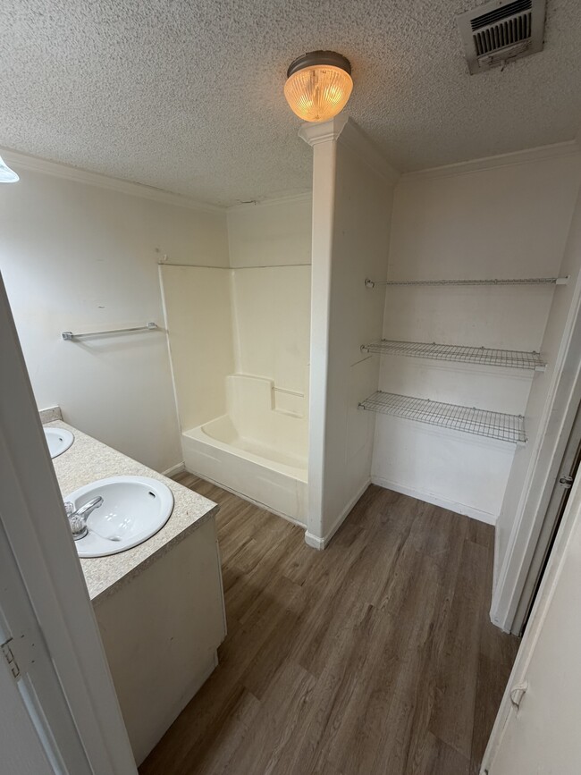 Building Photo - 735 21st St S