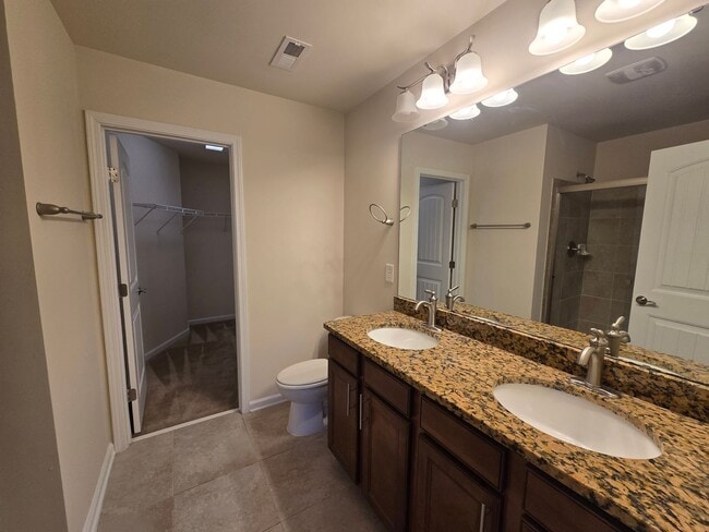 Building Photo - 111 Tuftin Dr