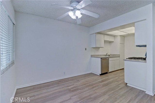 Building Photo - 207 W Marquita