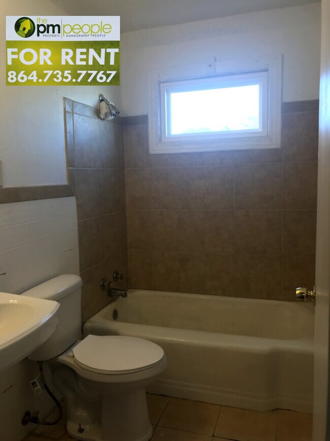 Building Photo - 1 Chipley Ln