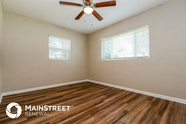 Building Photo - 7149 Wedgewood Dr